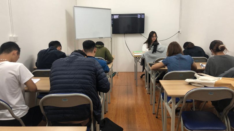 Lớp tiếng Pháp trung cấp tại Allezy
