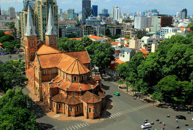 dia-diem-du-lich-thanh-pho-ho-chi-minh-bang-tieng-phap
