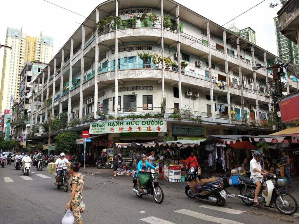 dia-diem-du-lich-thanh-pho-ho-chi-minh-bang-tieng-phap